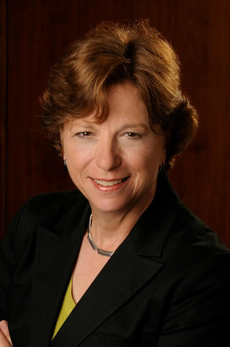 Lynne Sagalyn
